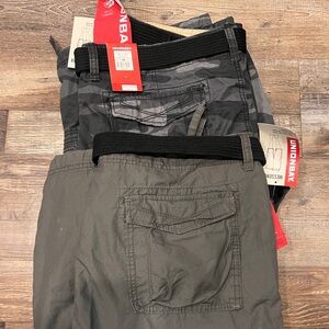 UNIONBAY Men’s Cargo Shorts Bundle size 40W IN 15 NWT